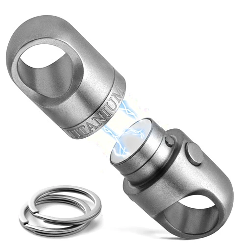 FEGVE Titanium Magnetic Key Holder, Quick Release Keychain, Detachable Magnetic Keychain, Safely Lock System-360 ° Rotatable