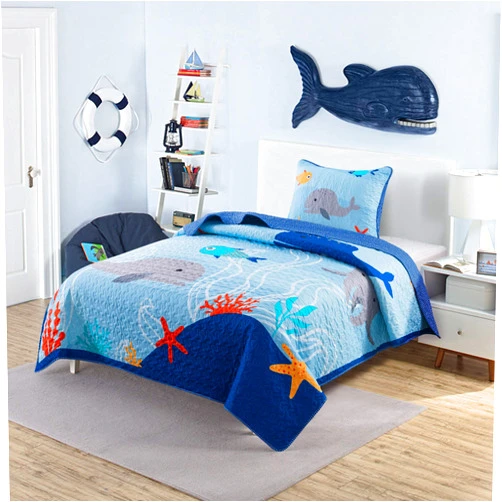 Soul & Lane Ocean Explorer Quilt Set - Twin Size with 1 Sham, Kids Ocean Themed Quilted Bedspread with Whales and Sea Life, Lightweight Nautical Bedding for Toddlers and Kids