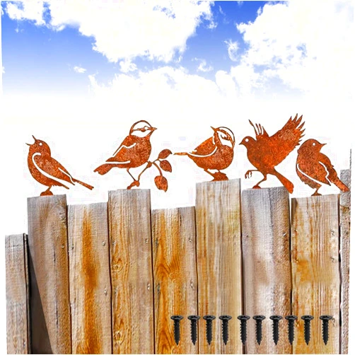 Tzbqrdj 5PCS Rusty Birds Decoration, Outdoor Fence Decorations, Lifelike Metal Birds Silhouette Craft Statue Ornaments Funny Bird Decor Garden Yard Art, Fence Topper Balcony Decor (Robin)