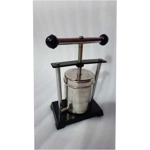 SAIISH THE DIVINE TOUCH TINCTURE PRESS