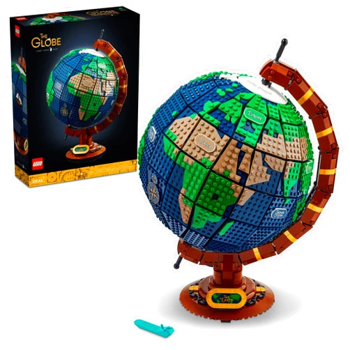 LEGO Ideas The Globe Building Set, Build and Display Model for Adults, Home Decor Gift for People with a Passion for Travel, Geography and Arts, 21332