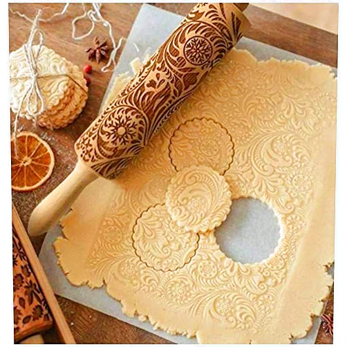 GoldenPlayer Embossed Rolling Pins for Christmas,3D Paisley Pattern Flower Snowflake rattan Wooden Roll Pin Laser Engraved Rolling Pin DIY Tool,Rolling Pin for Kids and Adults to Make Cookie Dough (38 * 5)
