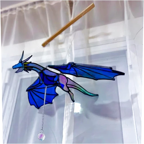EYNOU Stained Glass Flying Dragon,Stained Glass Dragon Flying Mobile Pattern,Dragon Hanging Stained Sun Catcher for Patio Lawn Garden & Yard Decor (Blue)
