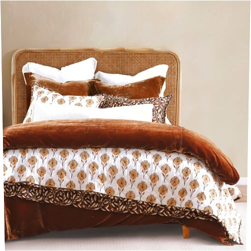 H HIEND ACCENTS HiEnd Accents Woodstock 3 Piece Reversible Cotton Quilt Set with Pillow Shams, Super Queen Size, White Tan Floral Fall Leaves Print, Chic Casual Modern Rustic Bedding Set