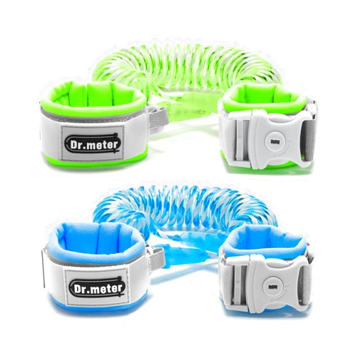 Dr.meter Anti Lost Wrist Link, 2 Pack Toddler Safety Leash with Key Lock, Reflective Child Walking Harness - Dual 8.2ft Length Blue & Green Kids Leash for Supermarket Mall Airport Amusement Park Zoo