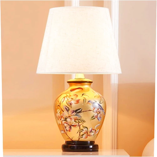 GLOWZE Chinoiserie Flower Table Lamp Beige Ceramic Vintage Farmhouse Rustic Porcelain Bedside Retro Bird Floral Nightstand(Gold Bird Linen)