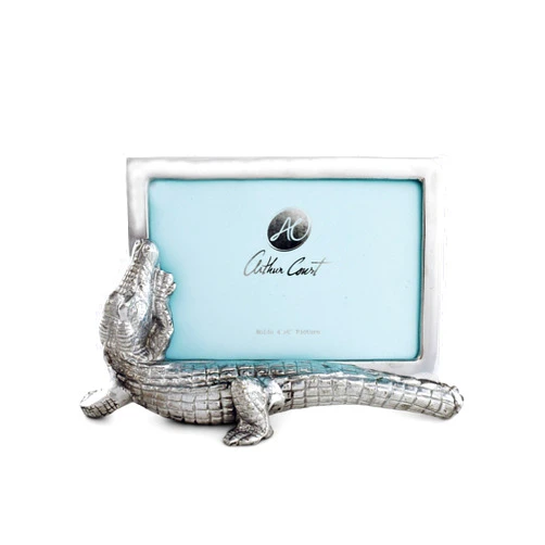 Arthur Court Designs Aluminum Alligator Photo Picture Frame Holds 4x6