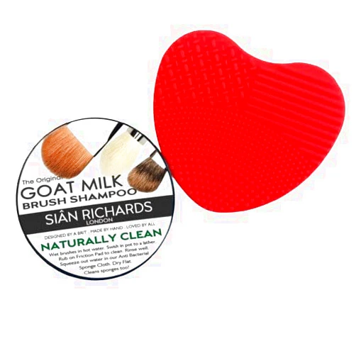 SIÂN RICHARDS Sian Richards Goat Milk Naturally Clean Brush Shampoo Kit | Solid Brush Shampoo with Friction Pad & Drying Cloth for Makeup Brushes and Sponges