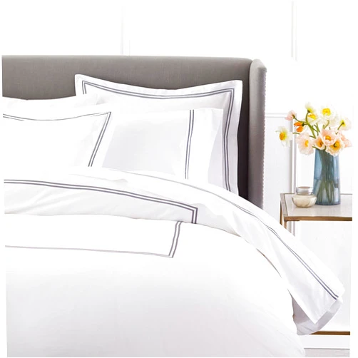 BedDecor Luxury Soft Brushed 400-Thread-Count Egyptian Cotton Embroidered Duvet Cover Set with Beautiful 2-Stripe Embroidery - - Full/Queen - White/Silver Grey