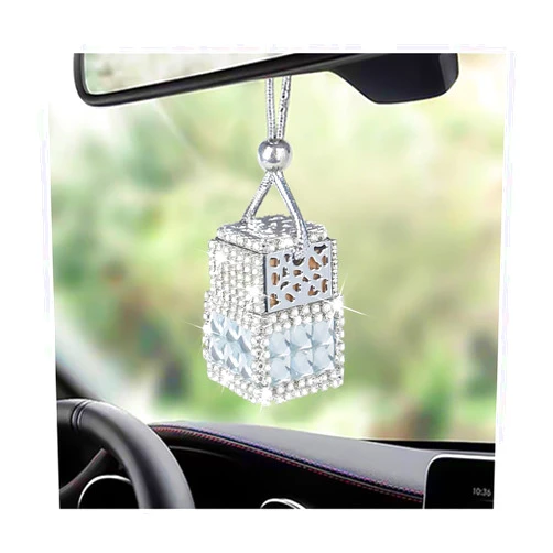 Mandark Bling Car Hanging Perfume Bottle, Crystal Rhinestone Vehicle Rearview Mirror Decor Pendant, Sparkling Diamond Auto Interior Ornament for Women Girls, Universal for SUV, Truck, RV（Silver）