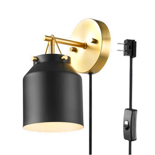 Globe Electric 65000102 1-Light Plug-in or Hardwire Wall Sconce, Matte Black, Matte Brass Accents, 6ft Black Braided Fabric Cord, in-Line Rocker Switch, Wall Lights for Living Room, Home Décor