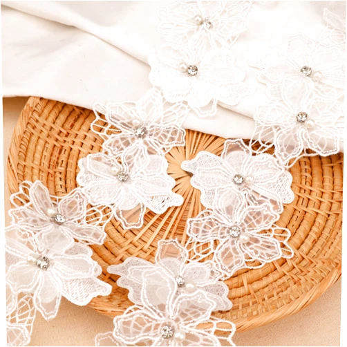 DHFLYDH Organza Flower Trim 2 Yards 3D Pearl Beads Flower Lace Trim Embroidered Applique Sewing Craft for Sewing,DIY Crafts,Home Decor(White)
