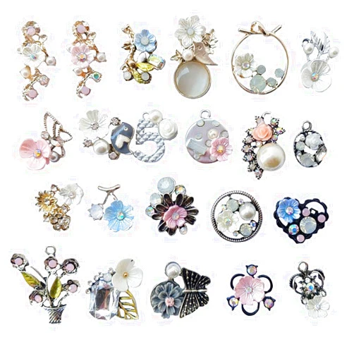 Chenkou Craft Random 20pcs Wholesale Lots Mix Alloy Resin Rhinestone Flowers Pendants Charms Beads Bracelet Necklace Jewelry Findings
