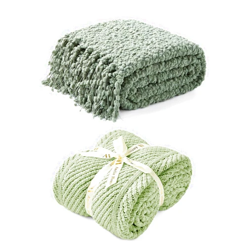 Amélie Home Sage Green Decorative Knit Throw Blanket