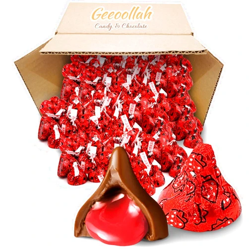 GEEOOLLAH HersheysKisses Chocolate Dipped Strawberry – 1lb 2oz Individually Wrapped Candy – Romantic Valentine’s Day Gift for Him or Her, Sweetheart Treats, Cupid’s Chocolate, Love-Themed Snacks