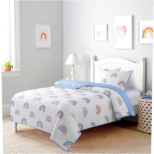 Soul & Lane Rainbow Quilt Set - Queen Size with 2 Shams, Cozy Lightweight Quilted Bedspread with Rainbows and Hearts Motif, Boho Pastel Bedding for Kids & Teens, Girls & Boys
