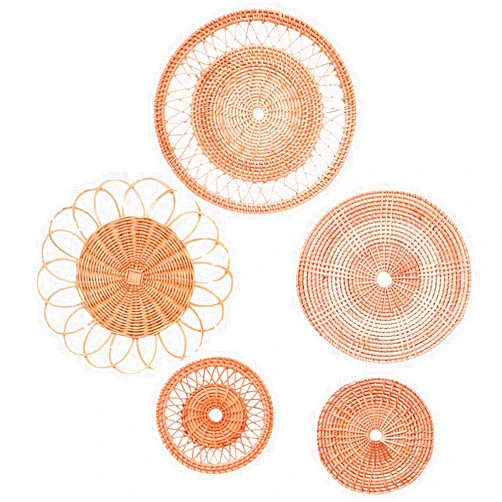 JDEFARF Set of 5 Wicker Woven Wall Decor,Round Rattan Wall Decor,Boho Handmade Wall Basket,Hanging Woven Baskets for Wall,Wall Hanging Basket Decor for Bathroom Bedroom Living Room(Khaki)