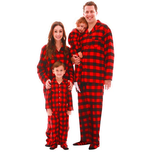 #followme Family Pajamas Buffalo Plaid Button-Front Microfleece Pajamas Set with Matching Socks