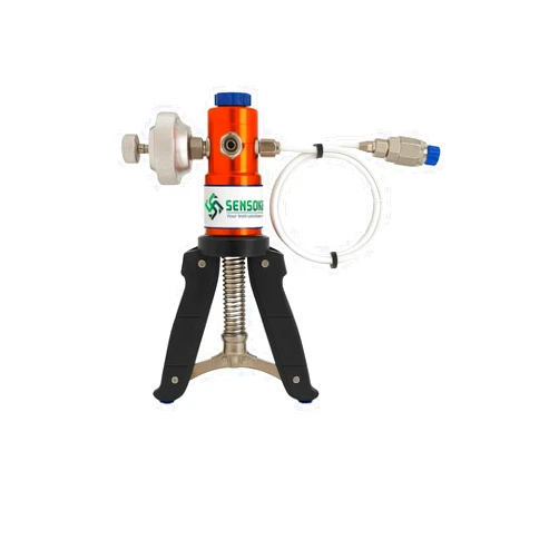Sensokart *Ship with in 1 Day* Hand Operated Pressure and Vacuum Pump Calibrator (Only Hand Pump) for Calibration Labs, Field Calibration and Pressure Transmitter Calibration Model: SK-2200-P