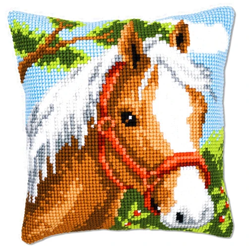 Vervaco Cross Stitch Embroidery Kits Pillow Front for Self-Embroidery with Pattern on 100% Cotton and Thread, 15,75 x Inches - 40 cm, Horse