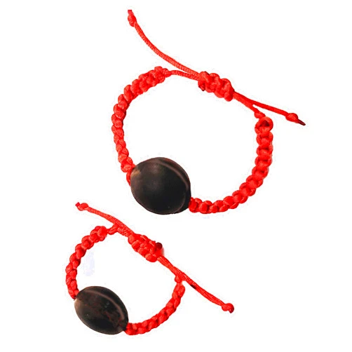 Monique's Art and Gifts DEER EYE RED STRING BRACELET EVIL EYE & BAD ENERGY PROTECTION, PULSERA DEL OJO DE VENADO Y CINTA ROJA PROTECCION CONTRA EL MAL DE OJO Y MALAS ENERGIAS