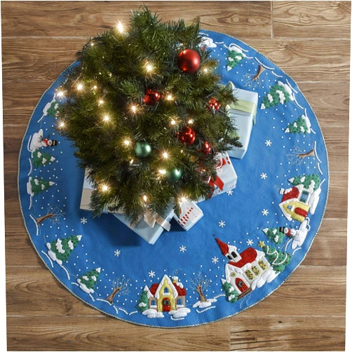 Bucilla 89076E Christmas Village Tree Skirt Felt Applique Kit