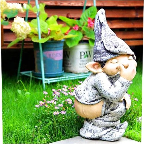 MOOCOCO Naughty Funny Outdoor Pooping Gnome Statue,Garden Figures Figurines, Dwarf Decoration Garden Sculptures and Statues, Miniature Mold for Courtyard Lawn Yard-Grey