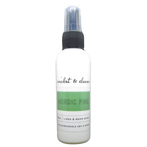 Cricket & Clover Nordic Pine Potpourri Room Spray 4 Ounce Bottle
