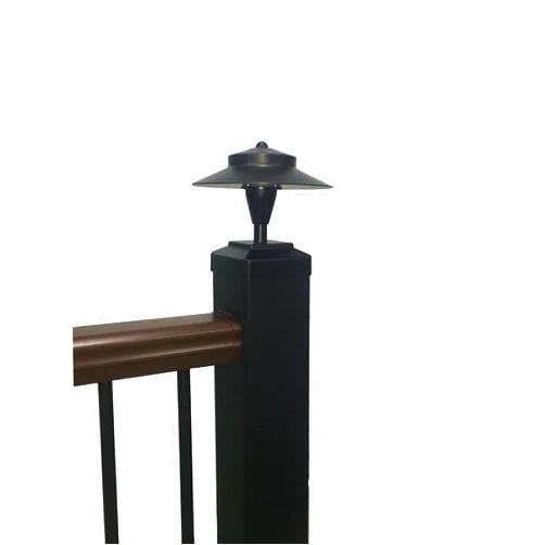 Tru-Post Tru-Scapes WL101A LED Post Light for a Deck or Fence Post (4.5 inch x 4.5 inch Post Cap, Black))