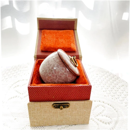 Qufzdopv Small Urn for Human Ashes,Handicrafted Ceramic Urn,Beautiful Tiny Keepsake Urns for Pet or Human, with Premium Gift Box (Beige:1Pc)