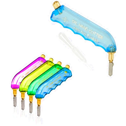 Toyo Pistol Grip Pattern Head Glass Cutter -Colors Vary