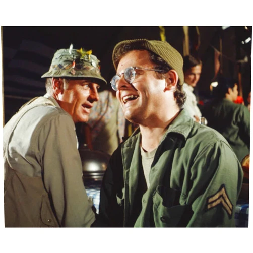 Generic MASH (TV) Gary Burghoff Cpl. Walter O'Reilly, McLean Stevenson Lt. Col. Henry Blake 10x8 Photo