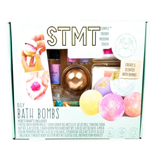 Barbie STMT Self-Love Club D.I.Y. Bath Bombs by Horizon Group USA, Create 5 Bath Bombs with Pastel Colors, Essential Oils & Clean Beauty Ingredients, DIY Bath Bomb Kit