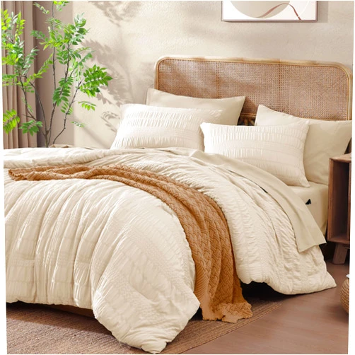 CASAAGUSTO Queen Comforter Set, 7 Pieces Beige Seersucker Bed in a Bag Queen Size Soft All Seasons, Bedding Sets with Comforter, Flat Sheet, Fitted Sheet, 2 Pillow Shams, 2 Pillowcases