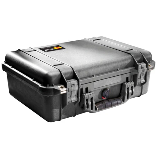 Pelican 1500 Case With Padded Divider Set (Black)