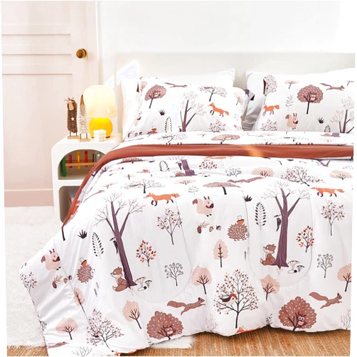 Yibeizi Kids Woodland Comforter Set for Boys Girls Twin Size, Cute Quilted Forest Animal Print Fall Bedding with Pillow Sham, Lightweight Soft Breathable Machine Camping Themed Bed Set 2 Piece