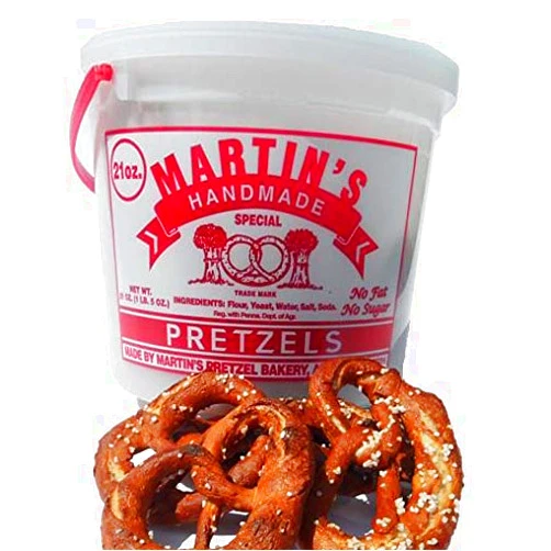 Martin’s Handmade, Hand Twisted Pretzels with Salt- 21 oz. Tub (1 Tub)
