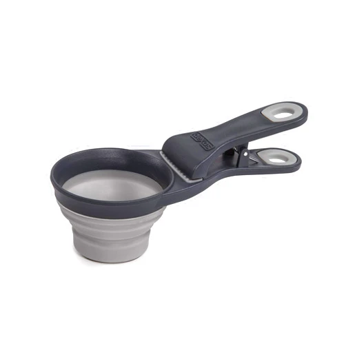 Dexas Pets Collapsible KlipScoop Collapsible Dry Dog Food Scoop and Dog Food Bag Clip, 2 Cup Capacity, Light Gray (PW670432429)