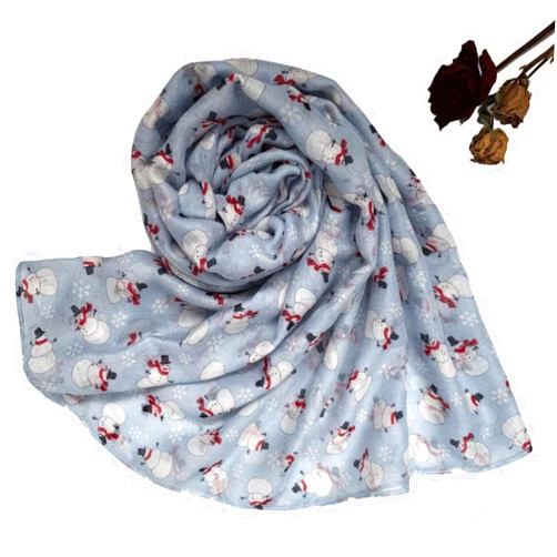 Xcook Christmas Red and Green Snowman Print Balinese Scarf Medium Length Sun Protection Beach Towel (1 Piece)