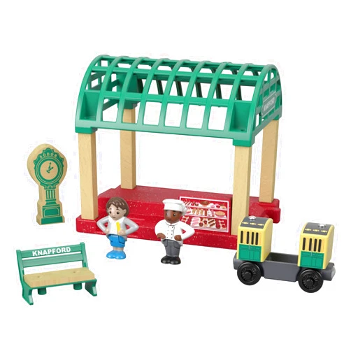 Thomas & Friends Wooden Toy Knapford Train Station Playset with Figures & Passenger Coach for Preschool Pretend Play Kids Ages 3+ Years