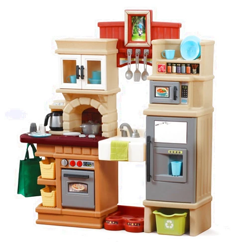 Step2 Heart of the Home Kids Kitchen Playset, Indoor/Outdoor Kitchenette, Interactive Play with Lights and Sounds, Made of Durable Plastic, Includes 40 Piece Toy Accessories, For Toddlers 2+ Years Old