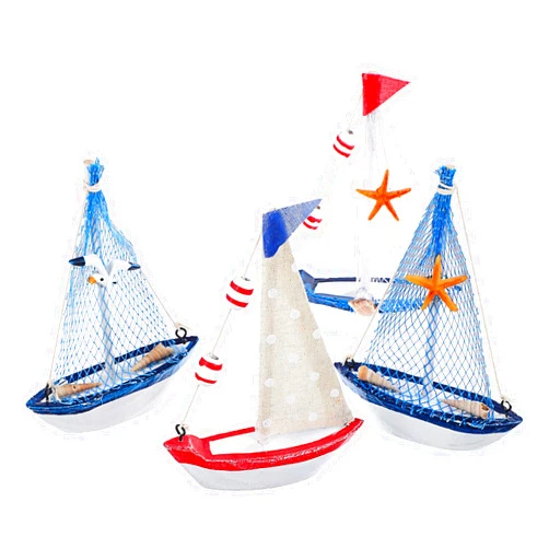 NUOBESTY 4pcs Mini Sailboat Decorations: Wooden Sailing Boat Model for Beach Nautical Home Tabletop Decor