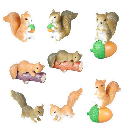Dong Huang 8Pcs Mini Squirrel Animal Figurines Garden Decor, Cute Fairy Garden Accessories Supplies, Miniature Character Toys Garden Statues Cake Toppers Decoration
