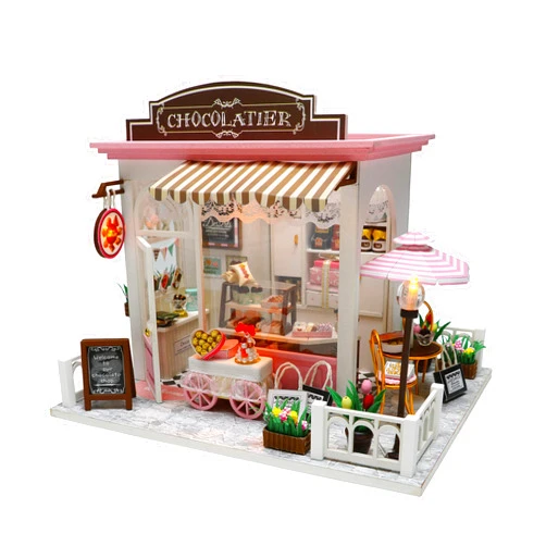 La Petite Maison DIY Miniature Dollhouse Kit with Furniture, Chocolatier House DIY Dollhouse Miniature with LED Lights, Music and Dust Covers, Eco Friendly 1:24 Scale (Cocoa’s Fantastic Ideas)