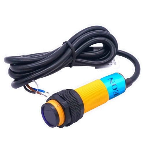 BOJKEON M18 Photoelectric Sensor Switch Proximity Switch, E3F-DS30C4 Diffuse Reflection Sensor Optical,6-36VDC NPN NO Proximity Switch Inductive Distance 300MM