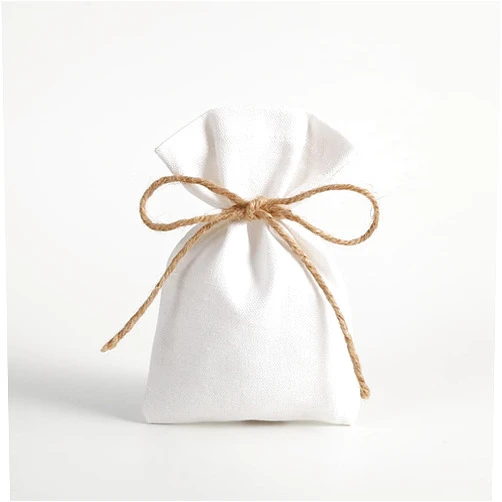 SNOWAQUA 50pcs Burlap Gift Bags with Jute Tether, Cotton Jewelry Pouches, Multi Size Sachet Bag, Jewelry Gift Packaging for Wedding Party Favors, DIY Craft, Christmas, Presents (3.5×4.7 in, White)