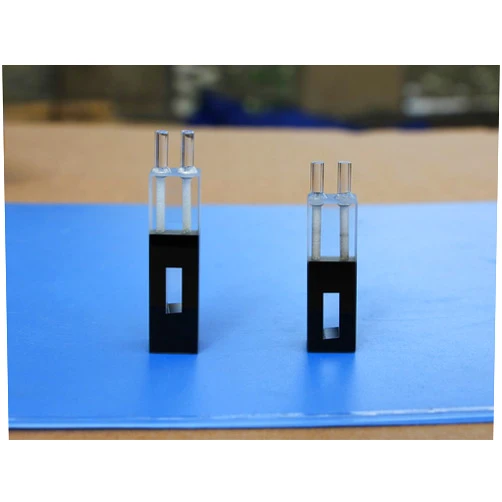 Gamalab Quartz Flowing Cuvette, Self Masking Continuous Flow Through Cell 10mm, Volume 30ul