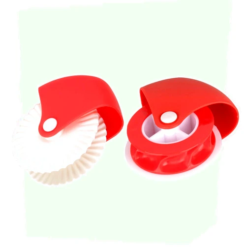 Winerming Pastry Wheel Decorator and Cutter, Beautiful Pie Crust, Set of 2