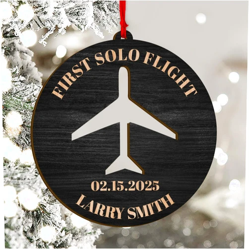 AlpadilAndCo Personalized Pilot Flying Ornament - Customized Name & Date Wooden Airplane Flying Christmas Tree Ornaments, First Solo Flight Keepsake, Xmas 2025 Pilot Adventure Decorations, Flight Attendant Gifts