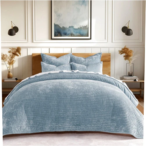 EVERGRACE Velvet Quilt Set King Size, Luxurious Soft Striped Channel Bedding Set, Lightweight Velvet Comforter for All Season, Oversized Bedspread Coverlet with 2 Matching Shams, Blue Linen
